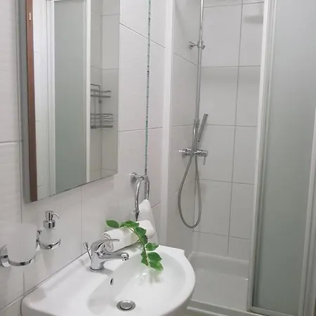 Apartment Gordana 2 *